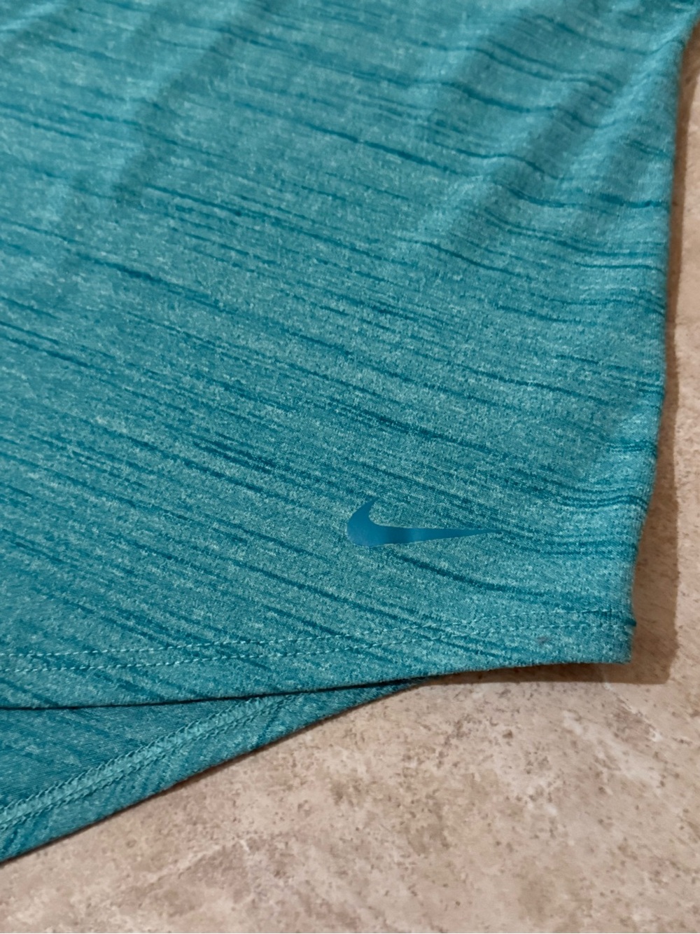 Nike Tank - Picture 2 of 6